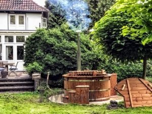 træ udendørs vildmarksbad projekt i Tyskland